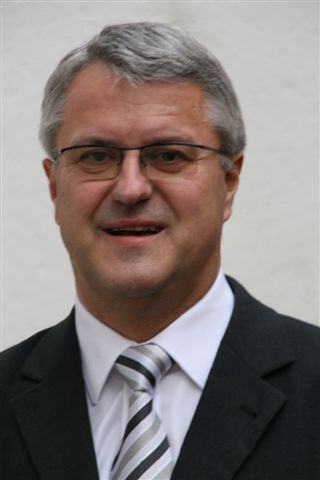 Pfarrer Schmidt